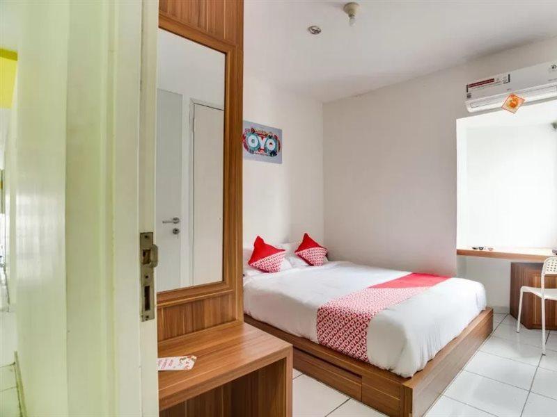 Oyo 3247 Afira Rooms Aeropolis Τάνγκερανγκ Εξωτερικό φωτογραφία
