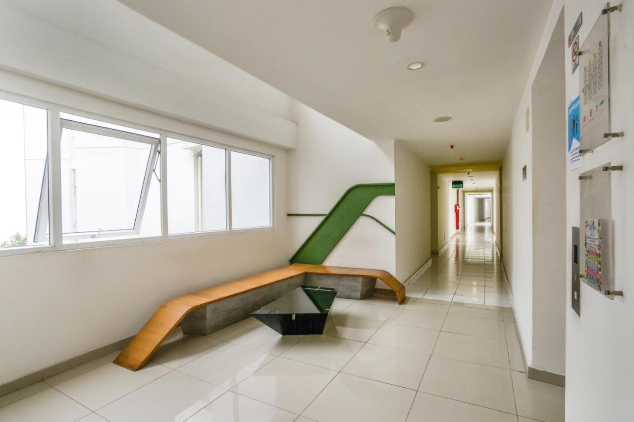 Oyo 3247 Afira Rooms Aeropolis Τάνγκερανγκ Εξωτερικό φωτογραφία